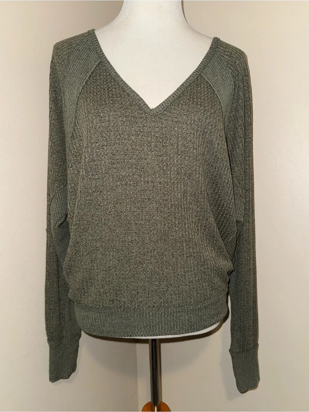 Free People We the Free Santa Clara Thermal Top,Sz-XS(Very Oversized)P2P 24”-27”